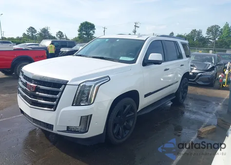 2020 Cadillac Escalade 2Wd Luxury z USA, uszkodzony, nr VIN 1GYS3BKJ3LR144735